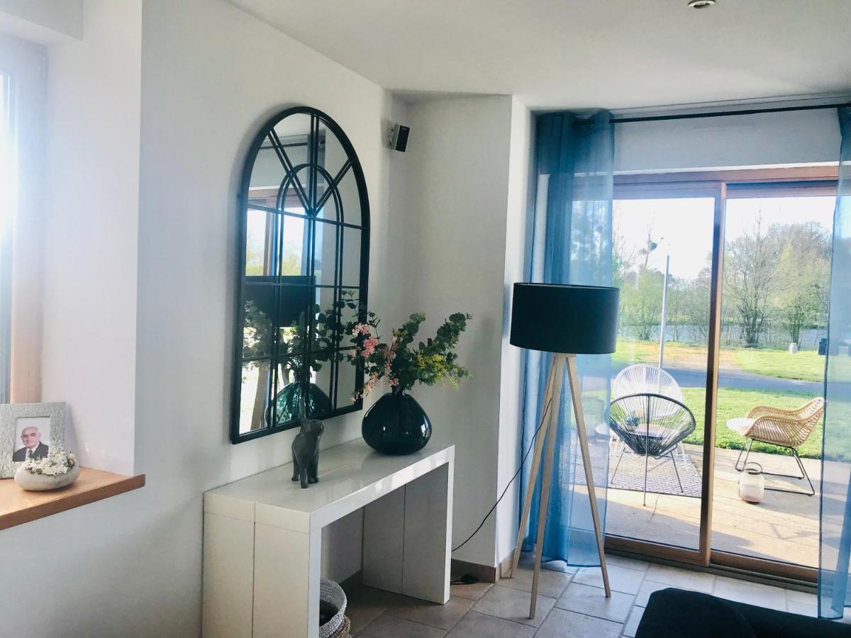 Au Petit Bonheur De Claire Et Jo Bed and Breakfast La Chapelle-Caro Εξωτερικό φωτογραφία